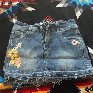 ROMWE Denim Skirt with Embroidery